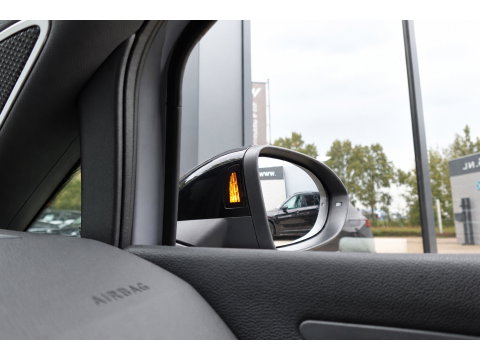 Volkswagen Golf 2.0 TSI GTI PANO HARMAN HUD VOL