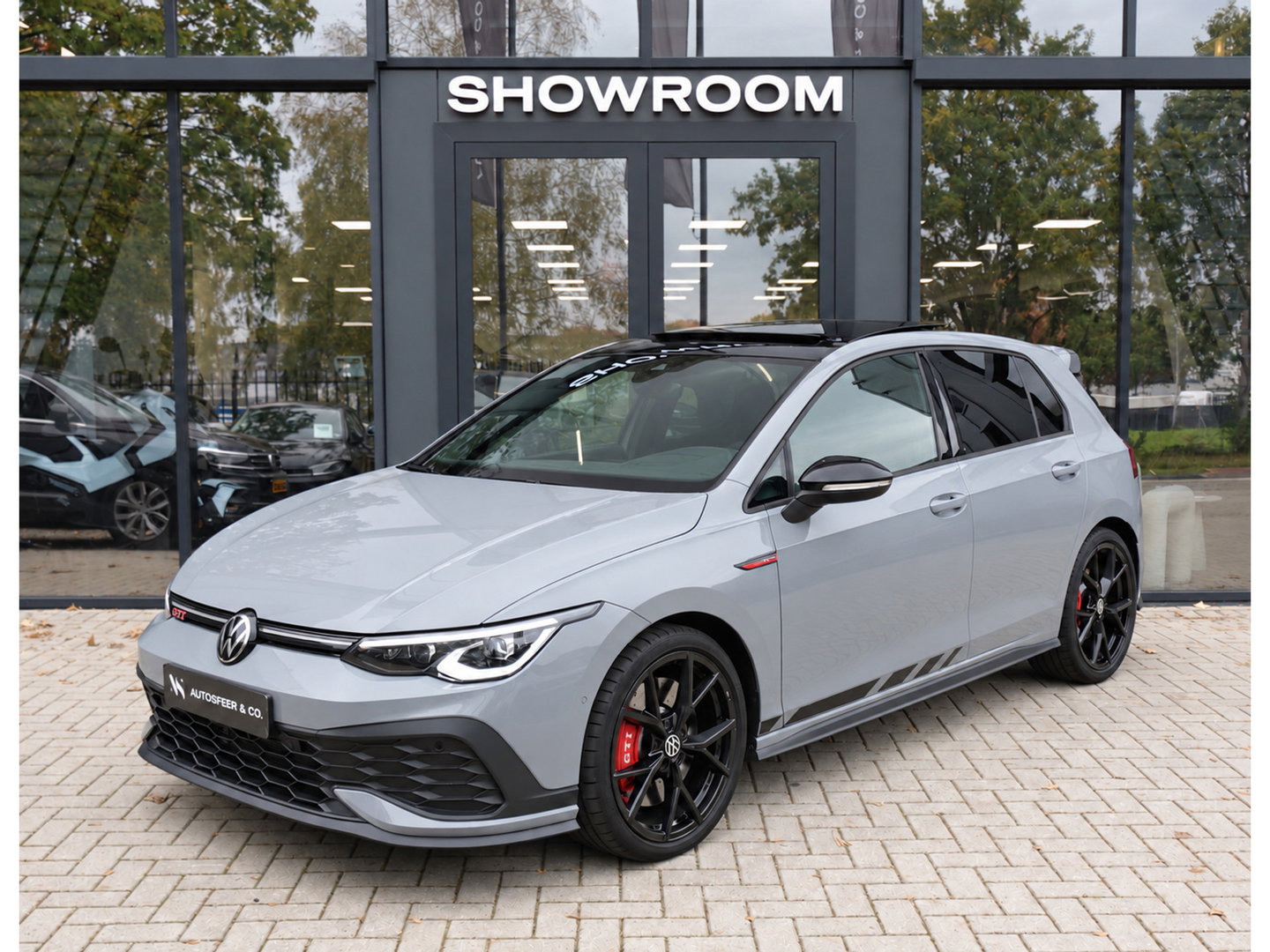 Volkswagen Golf 2.0 TSI GTI PANO HARMAN HUD VOL