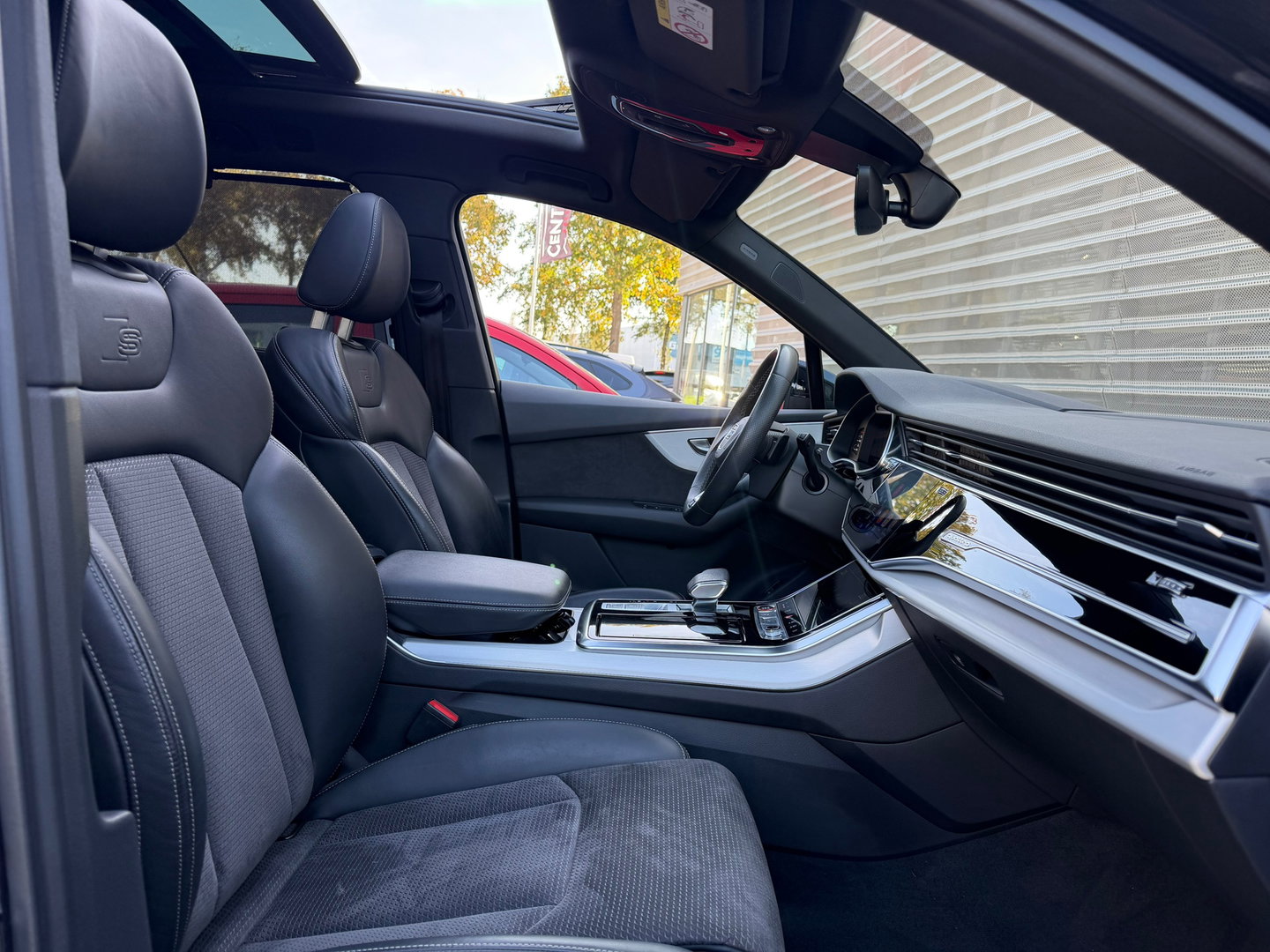 Audi SQ7 4.0 TFSI SQ7 quattro Pano|Memory|Luchtvering|BTW|4Wielbesturing|Nachtzicht