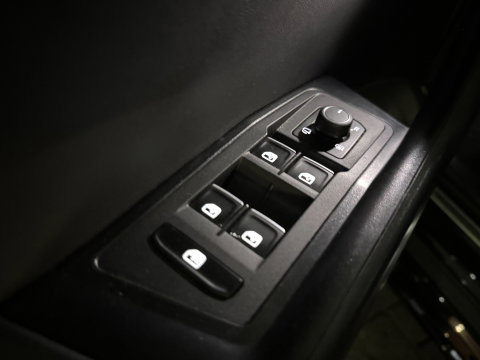 Volkswagen T-Roc 2.0 TSI 4Motion R Pano|Akra|Beats|Volleder