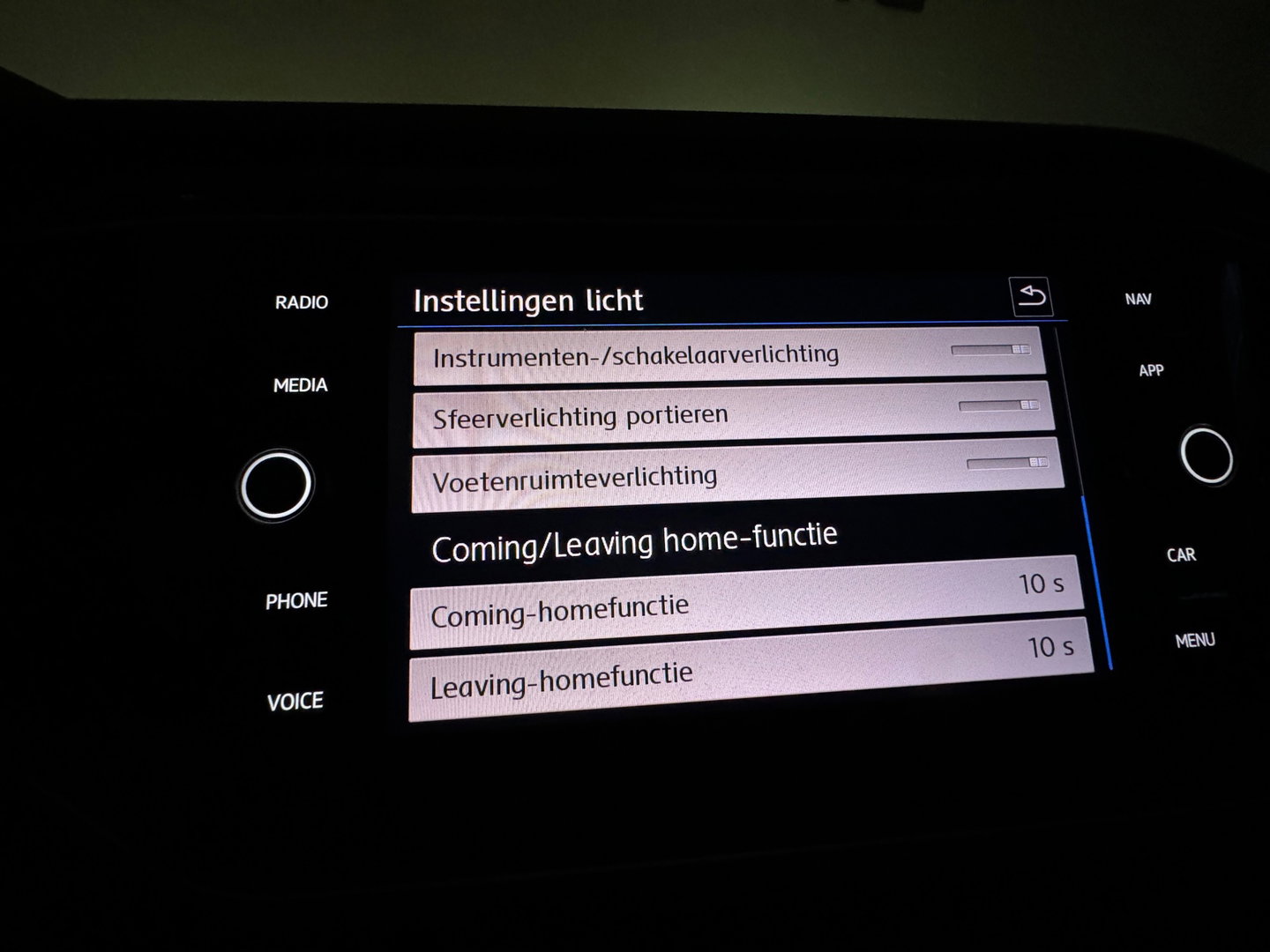 Volkswagen T-Roc 2.0 TSI 4Motion R Pano|Akra|Beats|Volleder