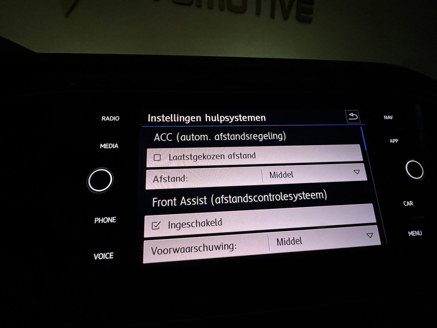 Volkswagen T-Roc 2.0 TSI 4Motion R Pano|Akra|Beats|Volleder