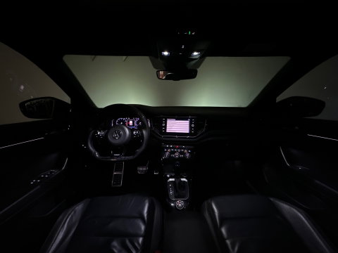 Volkswagen T-Roc 2.0 TSI 4Motion R Pano|Akra|Beats|Volleder