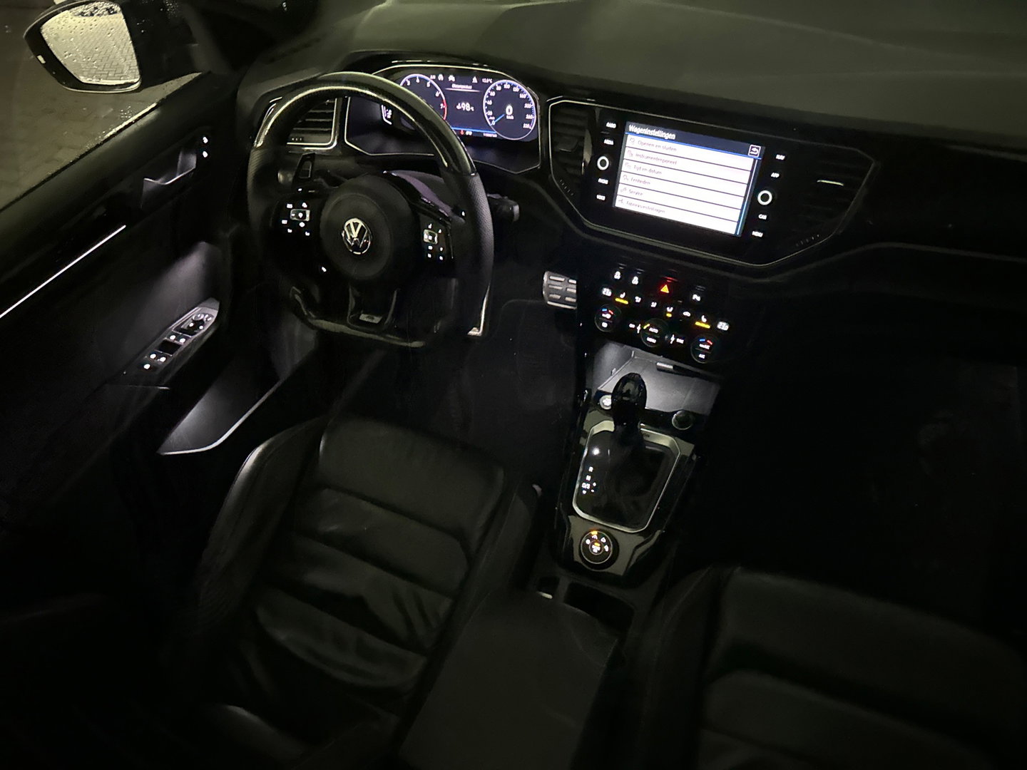 Volkswagen T-Roc 2.0 TSI 4Motion R Pano|Akra|Beats|Volleder