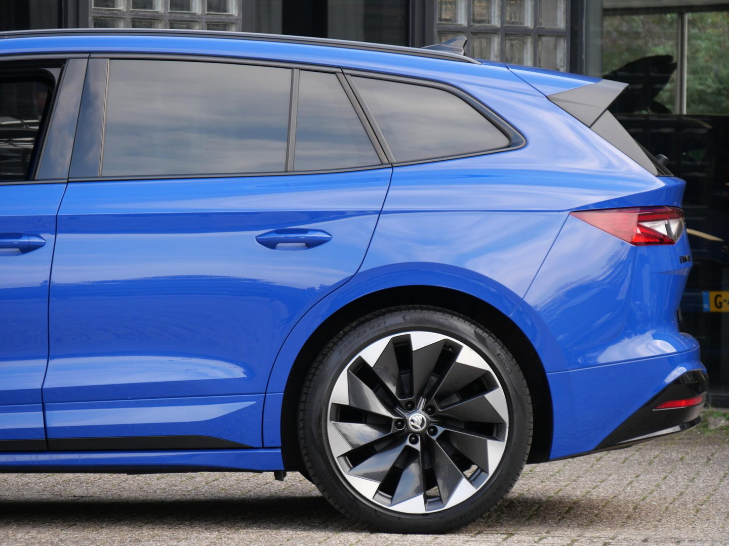 Škoda Enyaq iV 60 SPORTLINE/ ADAPTIVE CRUISE/ BLINDSPOT/ CLIMATE PACK/ 21INCH BETRIA/ SOH 92%