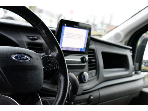 Ford Transit 350 2.0 TDCI L3H2 Black Edition Camera, Cruise, Caplay, Automaat, 130PK, Trekhaak, Multimedia, Sensoren, UNIEK!