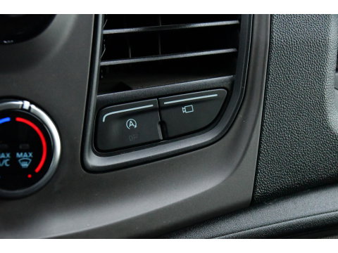 Ford Transit 350 2.0 TDCI L3H2 Black Edition Camera, Cruise, Caplay, Automaat, 130PK, Trekhaak, Multimedia, Sensoren, UNIEK!