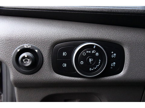 Ford Transit 350 2.0 TDCI L3H2 Black Edition Camera, Cruise, Caplay, Automaat, 130PK, Trekhaak, Multimedia, Sensoren, UNIEK!