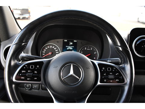 Mercedes-Benz Sprinter 317 1.9 CDI L2H2 Black Edition RWD Cruise, Camera,10.5'' Multimedia, Carplay, LED, Standkachel, Multimedia, 170pk, Automaat, UNIEK!