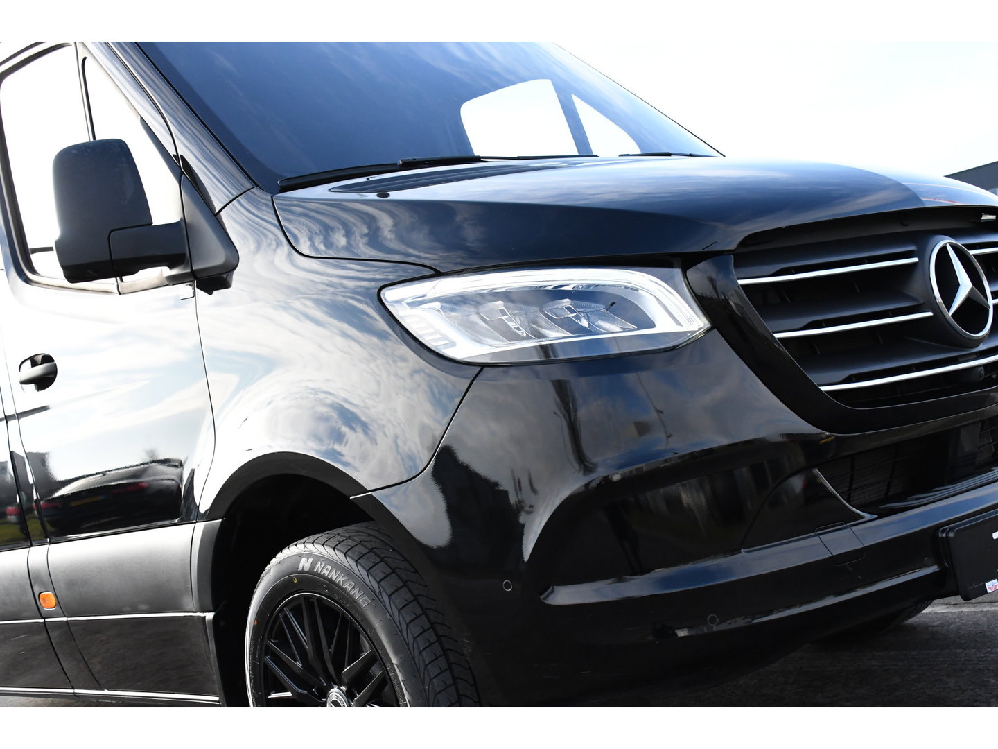 Mercedes-Benz Sprinter 317 1.9 CDI L2H2 Black Edition RWD Cruise, Camera,10.5'' Multimedia, Carplay, LED, Standkachel, Multimedia, 170pk, Automaat, UNIEK!