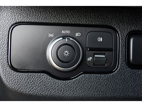 Mercedes-Benz Sprinter 317 1.9 CDI L2H2 Black Edition RWD Cruise, Camera,10.5'' Multimedia, Carplay, LED, Standkachel, Multimedia, 170pk, Automaat, UNIEK!