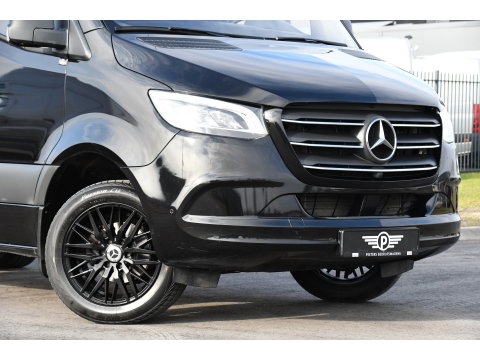Mercedes-Benz Sprinter 317 1.9 CDI L2H2 Black Edition RWD Cruise, Camera,10.5'' Multimedia, Carplay, LED, Standkachel, Multimedia, 170pk, Automaat, UNIEK!