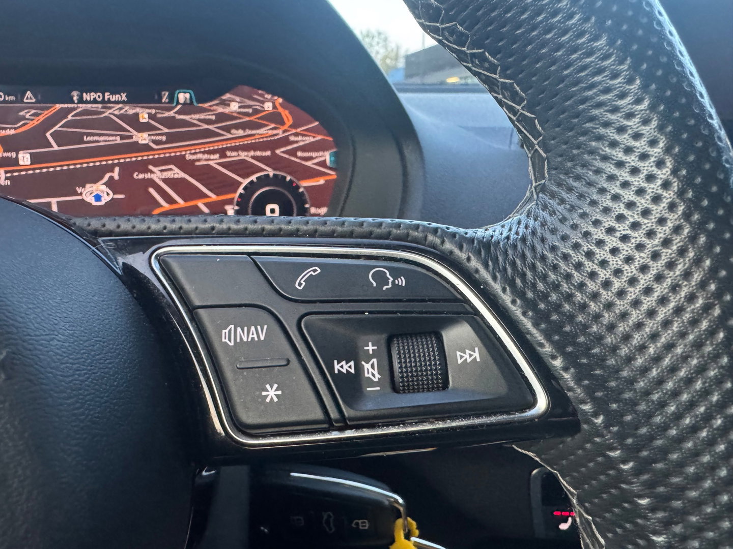 Audi Q2 35 TFSI 2X S Line 150PK Automaat Camera Leder Clima Led