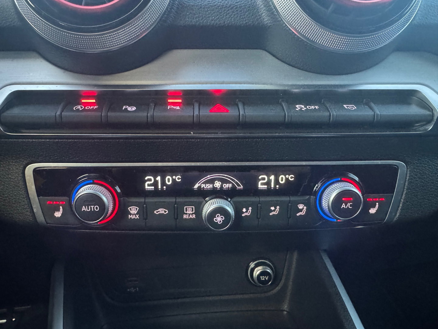 Audi Q2 35 TFSI 2X S Line 150PK Automaat Camera Leder Clima Led