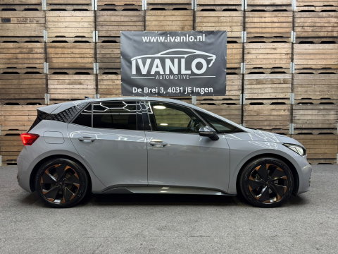 CUPRA Born Adrenaline One 62 kWh Navi Clima Camera VZ Copper 19"LM