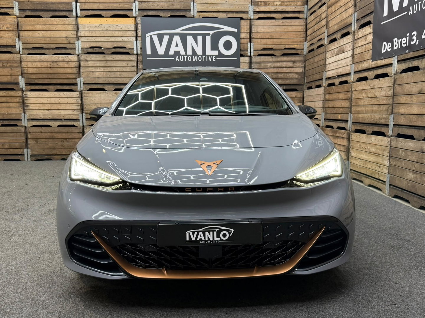 CUPRA Born Adrenaline One 62 kWh Navi Clima Camera VZ Copper 19"LM