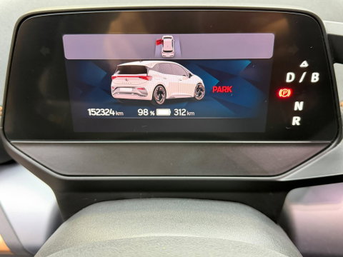 CUPRA Born Adrenaline One 62 kWh Navi Clima Camera VZ Copper 19"LM