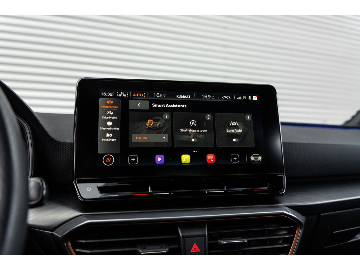 CUPRA Leon 2.0 TSI VZ PANO BEATS KEYLESS CAMERA