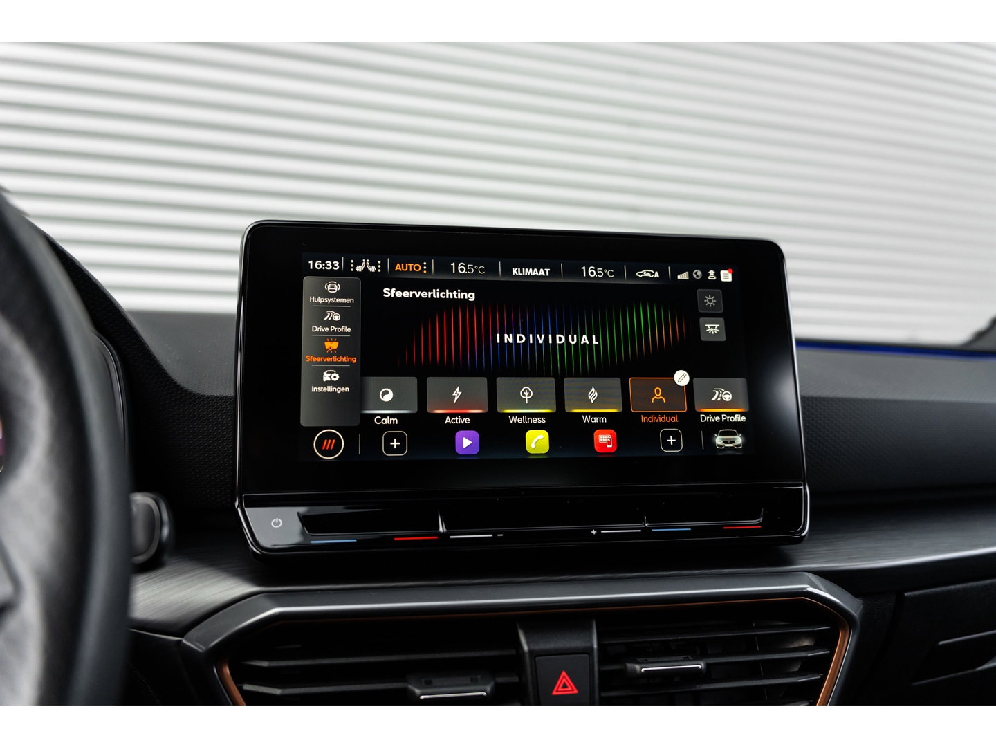CUPRA Leon 2.0 TSI VZ PANO BEATS KEYLESS CAMERA