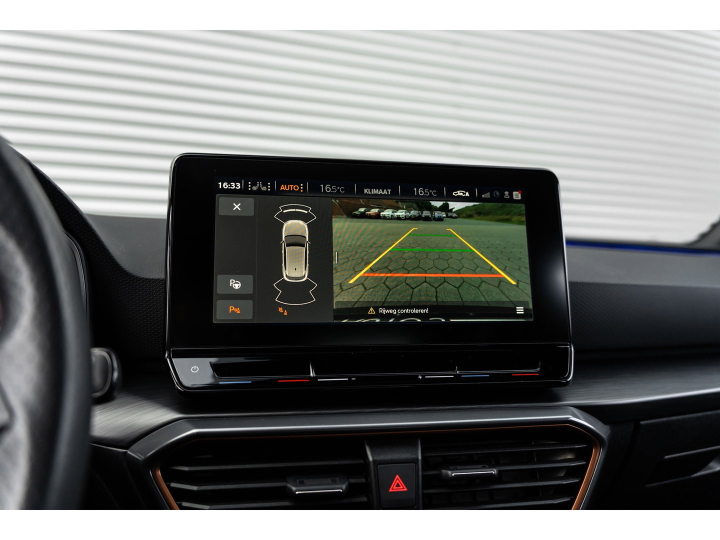 CUPRA Leon 2.0 TSI VZ PANO BEATS KEYLESS CAMERA