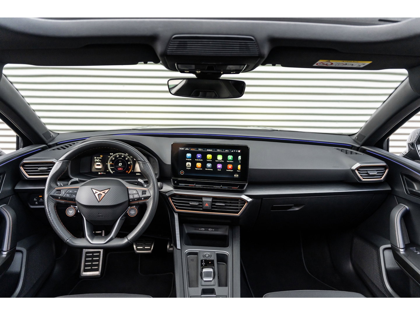CUPRA Leon 2.0 TSI VZ PANO BEATS KEYLESS CAMERA