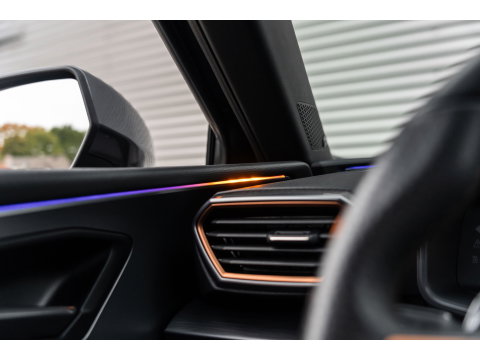CUPRA Leon 2.0 TSI VZ PANO BEATS KEYLESS CAMERA