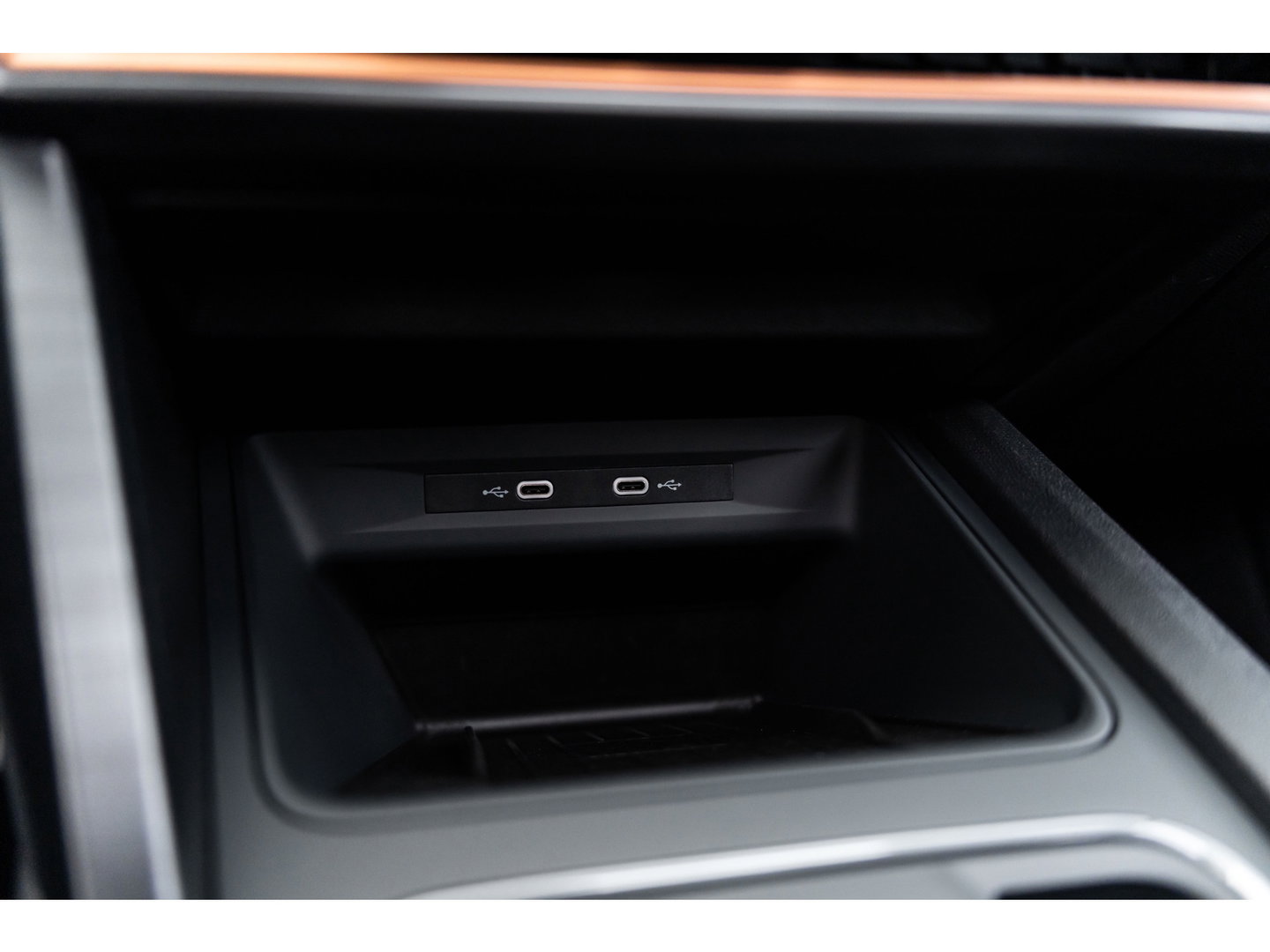 CUPRA Leon 2.0 TSI VZ PANO BEATS KEYLESS CAMERA