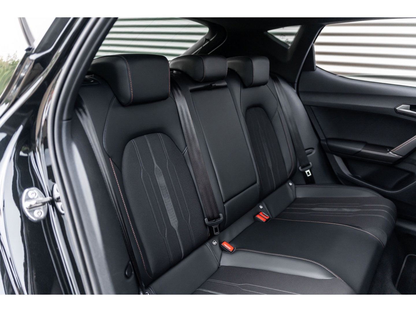 CUPRA Leon 2.0 TSI VZ PANO BEATS KEYLESS CAMERA