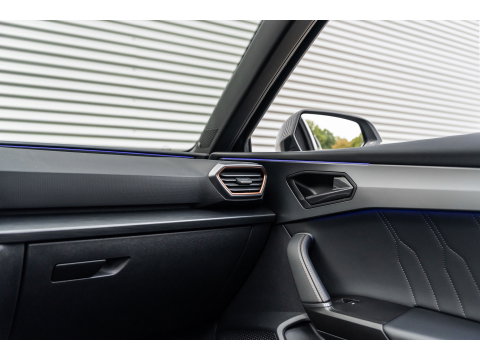 CUPRA Leon 2.0 TSI VZ PANO BEATS KEYLESS CAMERA