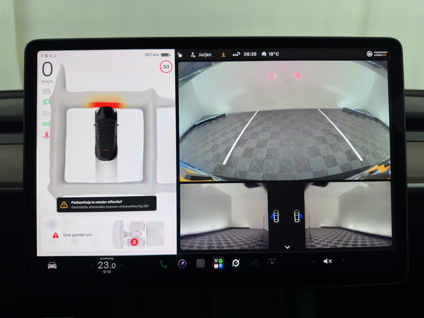 Tesla Model Y Long Range AWD 75 kWh (3-Fase-11kW) {SoH-87%} (INCL-BTW) Aut. *HEATPUMP | PANO | AUTOPILOT | LEATHER | NAVI-FULLMAP | MATRIX-LED | KEYLESS | DIGI-COCKPIT | DAB+ | HEATED-COMFORTSEATS | PRIVACYGLASS | TOPVIEW | 20''ALU*