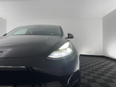 Tesla Model Y Long Range AWD 75 kWh (3-Fase-11kW) {SoH-87%} (INCL-BTW) Aut. *HEATPUMP | PANO | AUTOPILOT | LEATHER | NAVI-FULLMAP | MATRIX-LED | KEYLESS | DIGI-COCKPIT | DAB+ | HEATED-COMFORTSEATS | PRIVACYGLASS | TOPVIEW | 20''ALU*