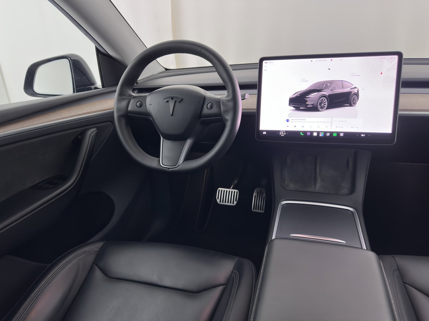 Tesla Model Y Long Range AWD 75 kWh (3-Fase-11kW) {SoH-87%} (INCL-BTW) Aut. *HEATPUMP | PANO | AUTOPILOT | LEATHER | NAVI-FULLMAP | MATRIX-LED | KEYLESS | DIGI-COCKPIT | DAB+ | HEATED-COMFORTSEATS | PRIVACYGLASS | TOPVIEW | 20''ALU*
