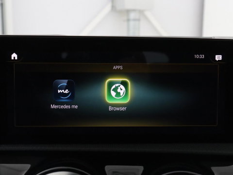 Mercedes-Benz A-Klasse 180 Business Solution Luxury | Leder | Camera | Stoelverwarming | Sfeerverlichting | Full LED | Climate control | Park assist |
