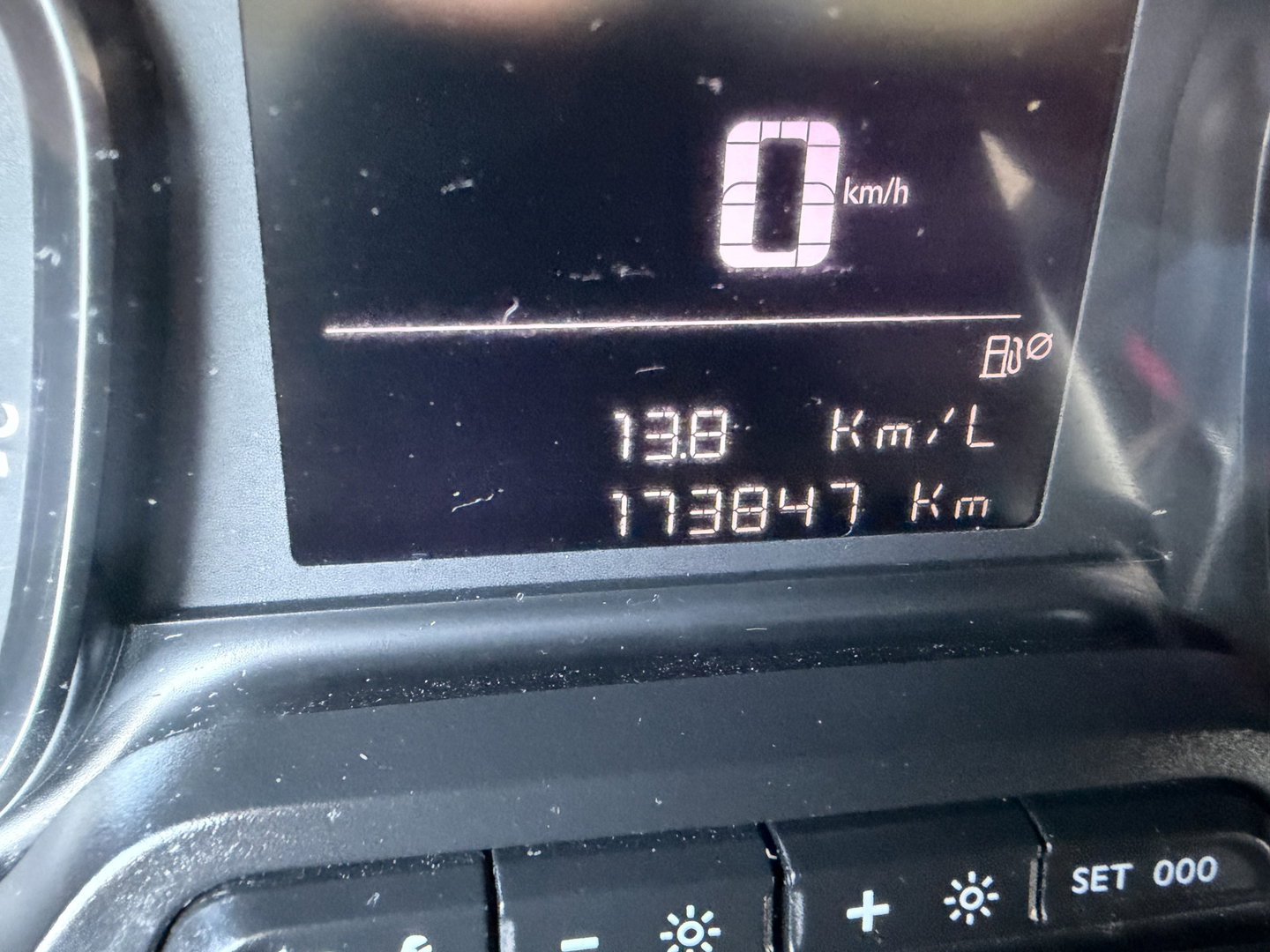 Opel Vivaro 2.0 CDTI L2H1 Edition / vaste prijs rijklaar € 9.950 ex btw / lease vanaf € 168 / euro 6 / bpm vrij / trekhaak 2500 kg / airco / cruise / navi / camera !