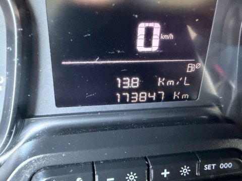 Opel Vivaro 2.0 CDTI L2H1 Edition / vaste prijs rijklaar € 9.950 ex btw / lease vanaf € 168 / euro 6 / bpm vrij / trekhaak 2500 kg / airco / cruise / navi / camera !