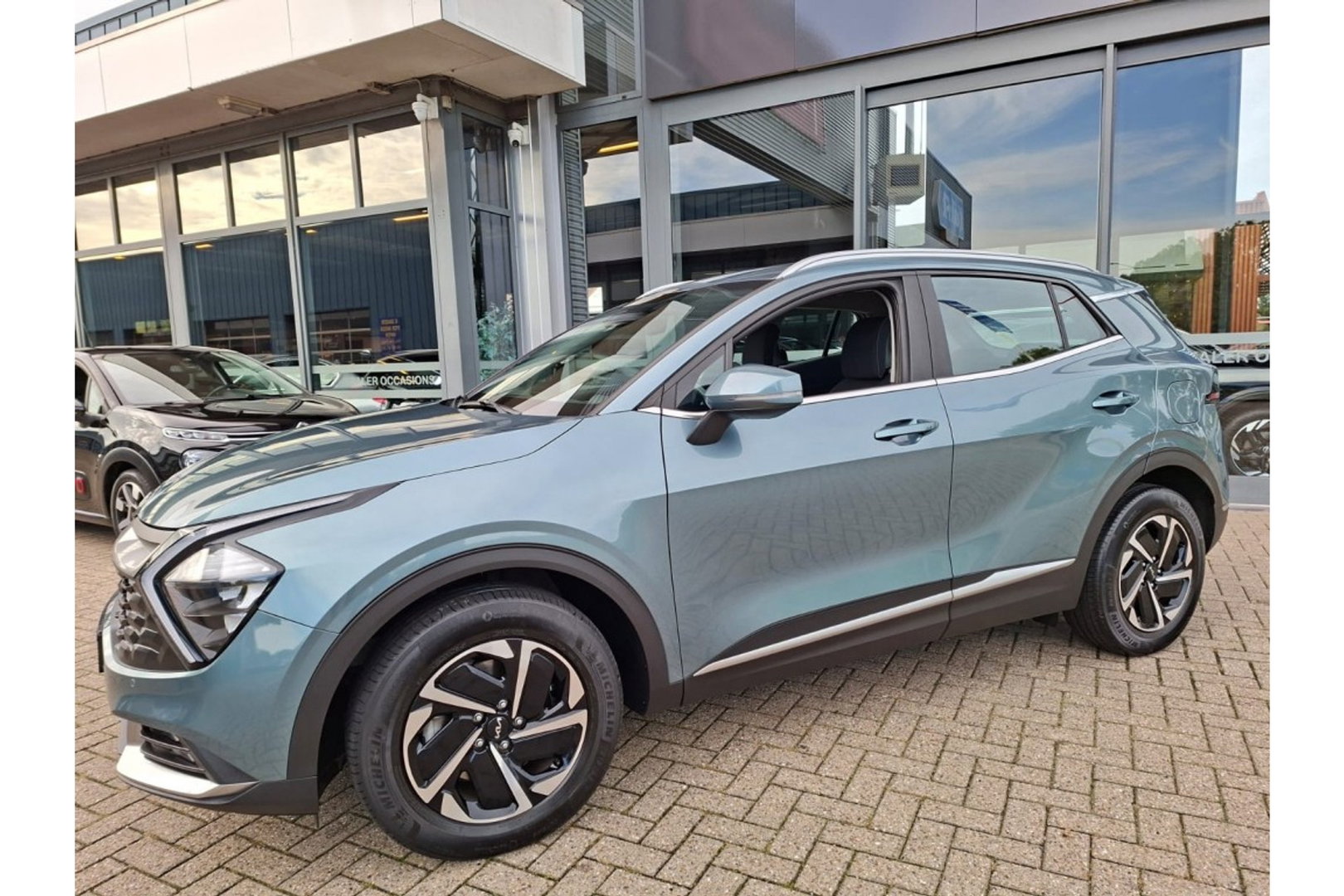 Kia Sportage 1.6 T HYBRIDE 230PK AUTOMAAT DYNAMICE-LINE NAVI LMV PDC-CAMERA