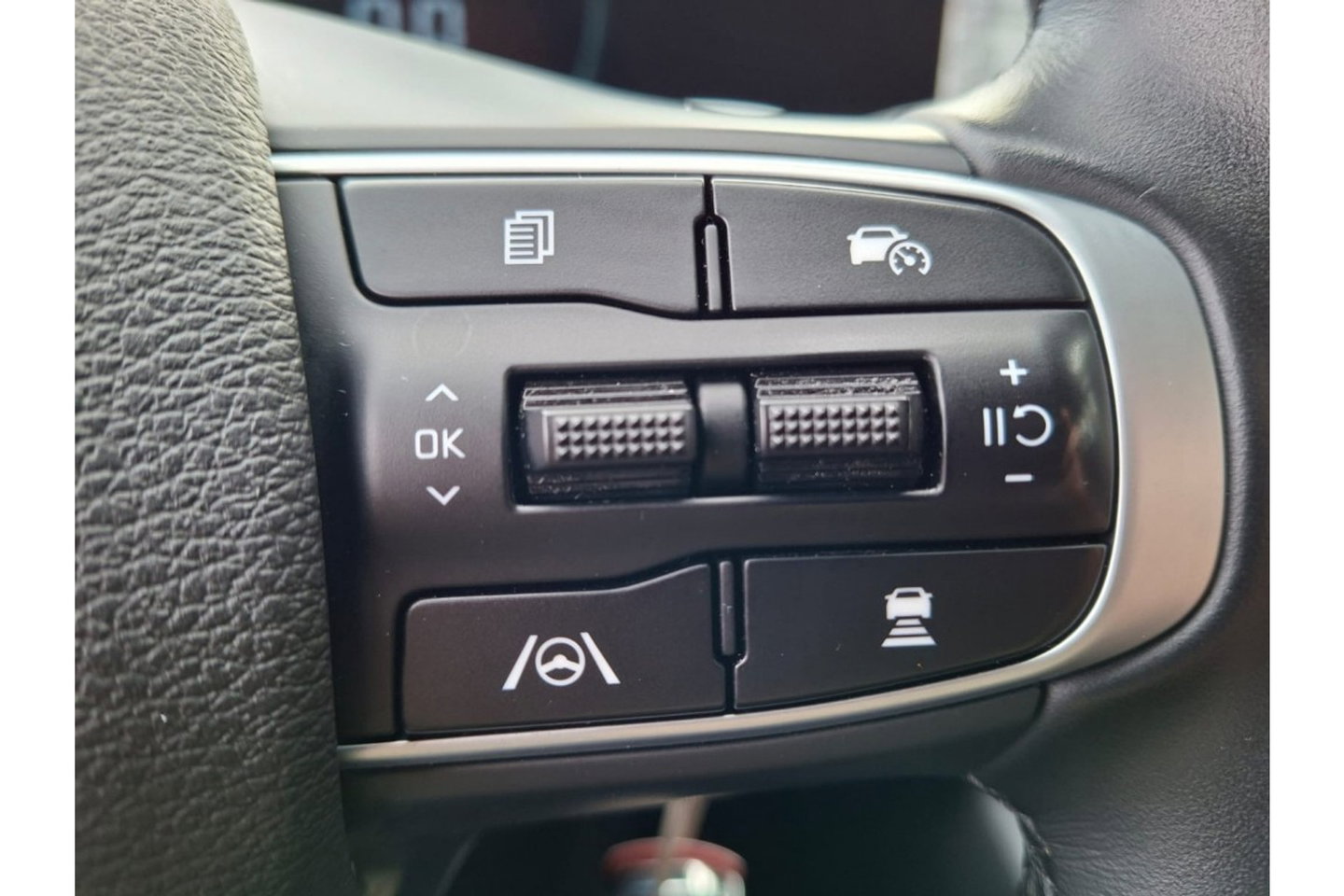 Kia Sportage 1.6 T HYBRIDE 230PK AUTOMAAT DYNAMICE-LINE NAVI LMV PDC-CAMERA
