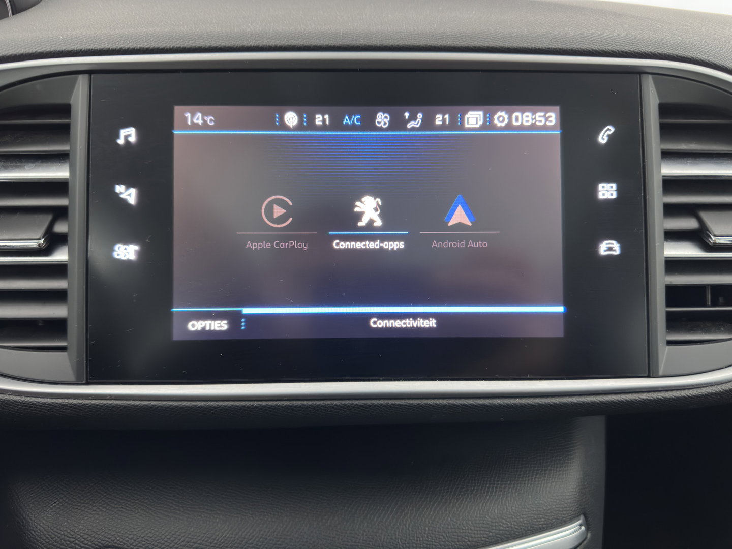 Peugeot 308 SW 1.5 BlueHDi Blue Lease Premium (INCL.BTW) *PANO | LEATHER-MICROFIBRE | FULL-LED | DENON-AUDIO | BLIND-SPOT | SPORT-SEATS | NAVI-FULLMAP | KEYLESS | DAB | LANE-ASSIST | CAMERA | ECC | CARPLAY | PDC | 17''ALU*