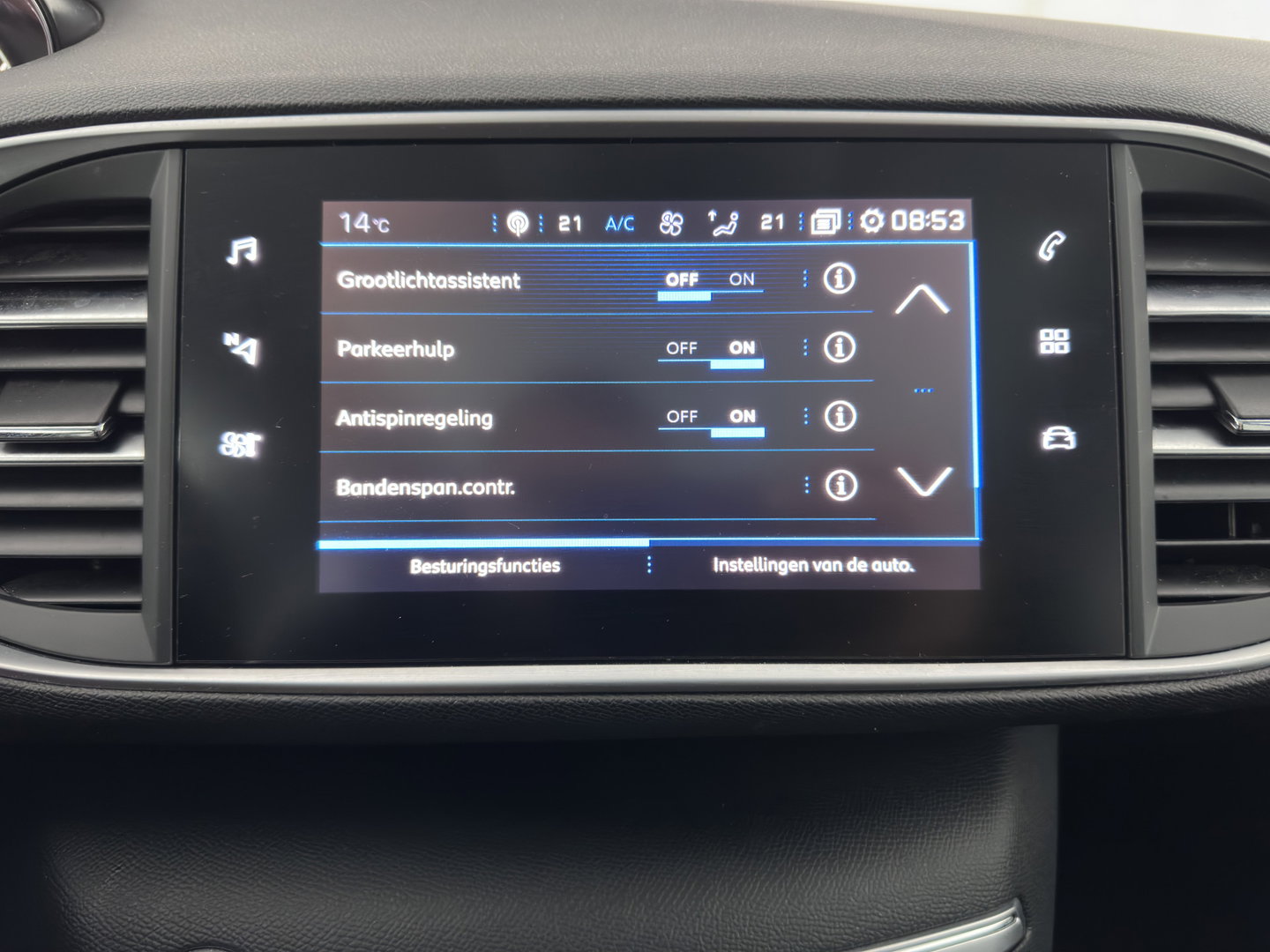 Peugeot 308 SW 1.5 BlueHDi Blue Lease Premium (INCL.BTW) *PANO | LEATHER-MICROFIBRE | FULL-LED | DENON-AUDIO | BLIND-SPOT | SPORT-SEATS | NAVI-FULLMAP | KEYLESS | DAB | LANE-ASSIST | CAMERA | ECC | CARPLAY | PDC | 17''ALU*