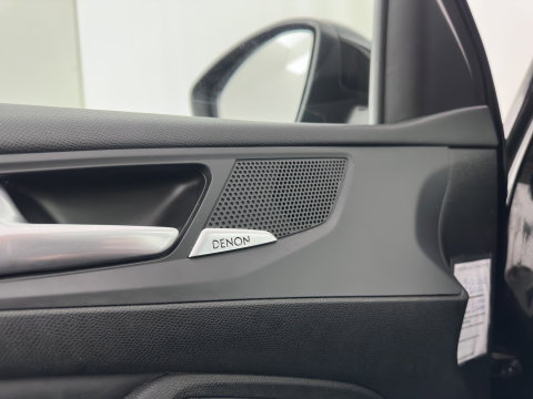 Peugeot 308 SW 1.5 BlueHDi Blue Lease Premium (INCL.BTW) *PANO | LEATHER-MICROFIBRE | FULL-LED | DENON-AUDIO | BLIND-SPOT | SPORT-SEATS | NAVI-FULLMAP | KEYLESS | DAB | LANE-ASSIST | CAMERA | ECC | CARPLAY | PDC | 17''ALU*