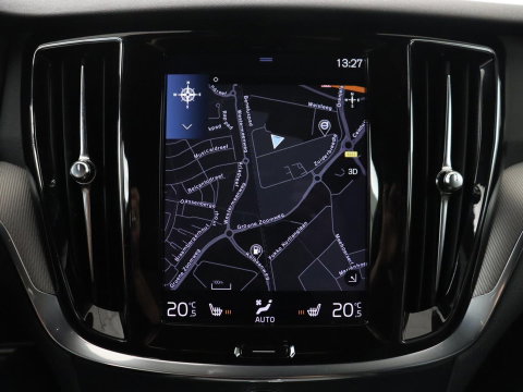 Volvo V60 2.0 B4 R-Design | Leder | Trekhaak | Black Pack | Pilot assist | Memory | Camera | Stoelverwarming | Full LED |