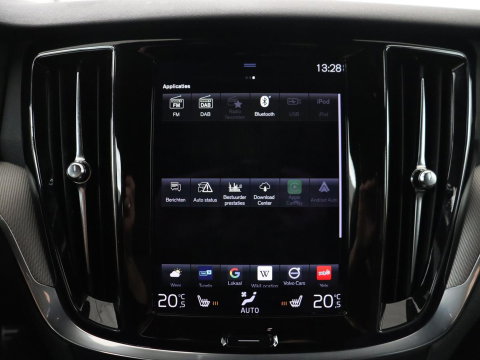 Volvo V60 2.0 B4 R-Design | Leder | Trekhaak | Black Pack | Pilot assist | Memory | Camera | Stoelverwarming | Full LED |