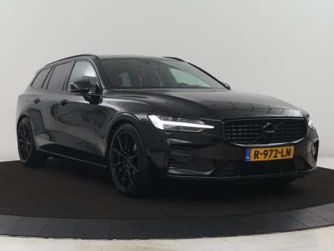 Volvo V60 2.0 B4 R-Design | Leder | Trekhaak | Black Pack | Pilot assist | Memory | Camera | Stoelverwarming | Full LED |