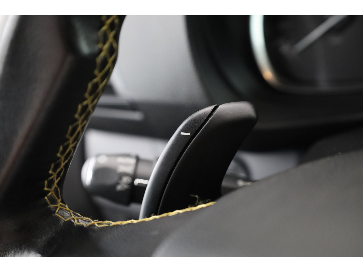 Opel Vivaro 2.0 CDTi-177pk | Automaat | Irmscher Sport | L3H1 | Lederen bekleding | Camera | Lm velgen