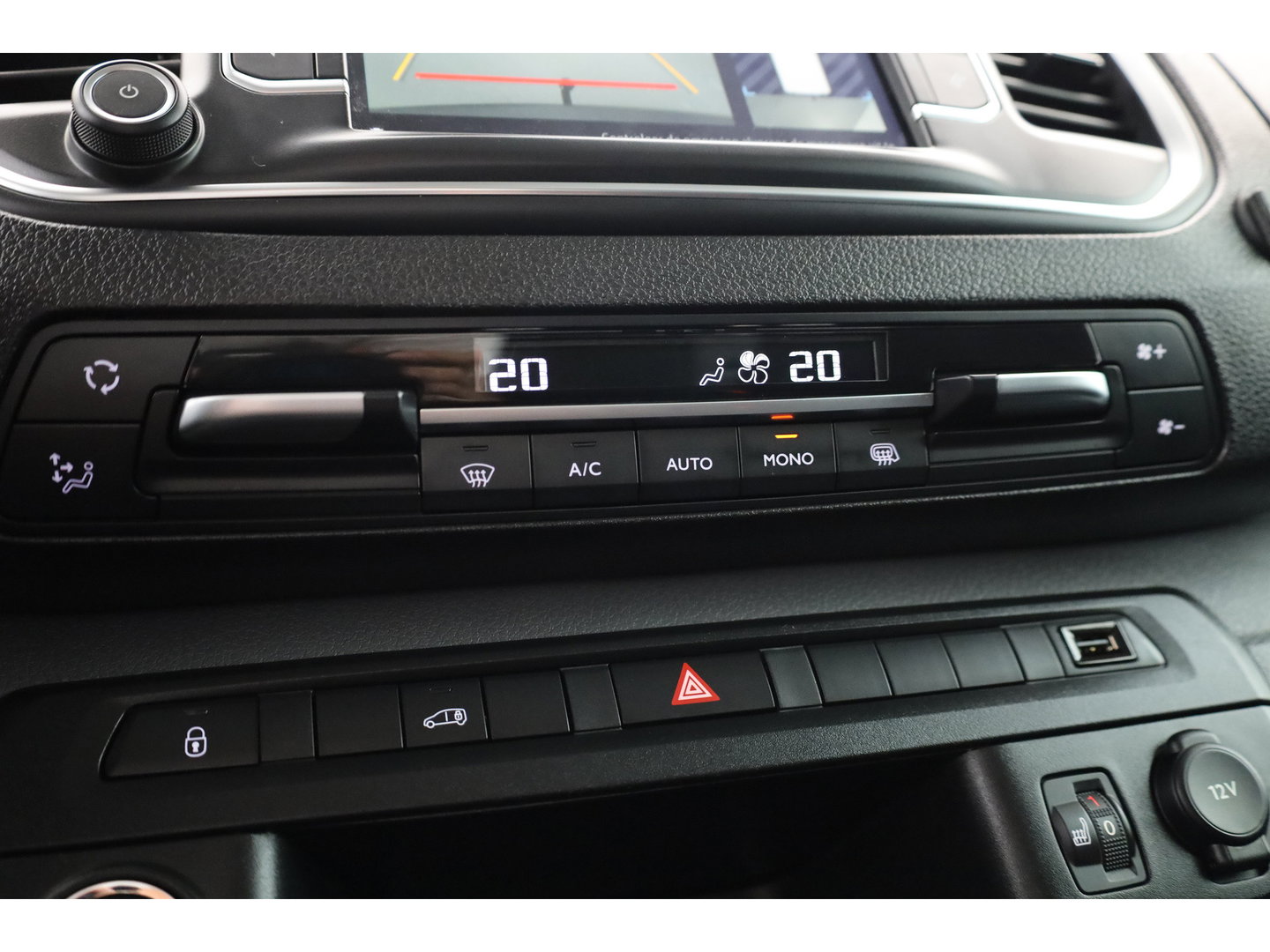 Opel Vivaro 2.0 CDTi-177pk | Automaat | Irmscher Sport | L3H1 | Lederen bekleding | Camera | Lm velgen