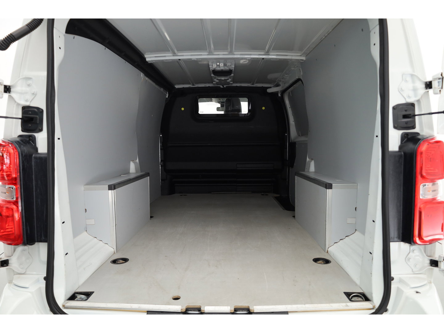 Opel Vivaro 2.0 CDTi-177pk | Automaat | Irmscher Sport | L3H1 | Lederen bekleding | Camera | Lm velgen