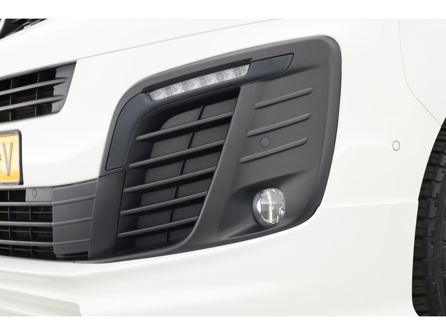Opel Vivaro 2.0 CDTi-177pk | Automaat | Irmscher Sport | L3H1 | Lederen bekleding | Camera | Lm velgen