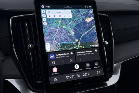 Volvo XC90 T8 Ultra Dark | Luchtvering | Bowers&Wilkins | 22 Inch | Panoramadak | Trekhaak | 360° Camera | Head-Up
