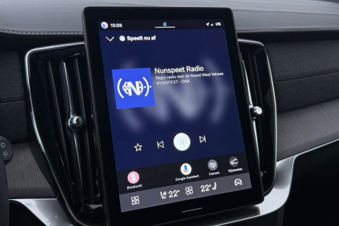 Volvo XC90 T8 Ultra Dark | Luchtvering | Bowers&Wilkins | 22 Inch | Panoramadak | Trekhaak | 360° Camera | Head-Up