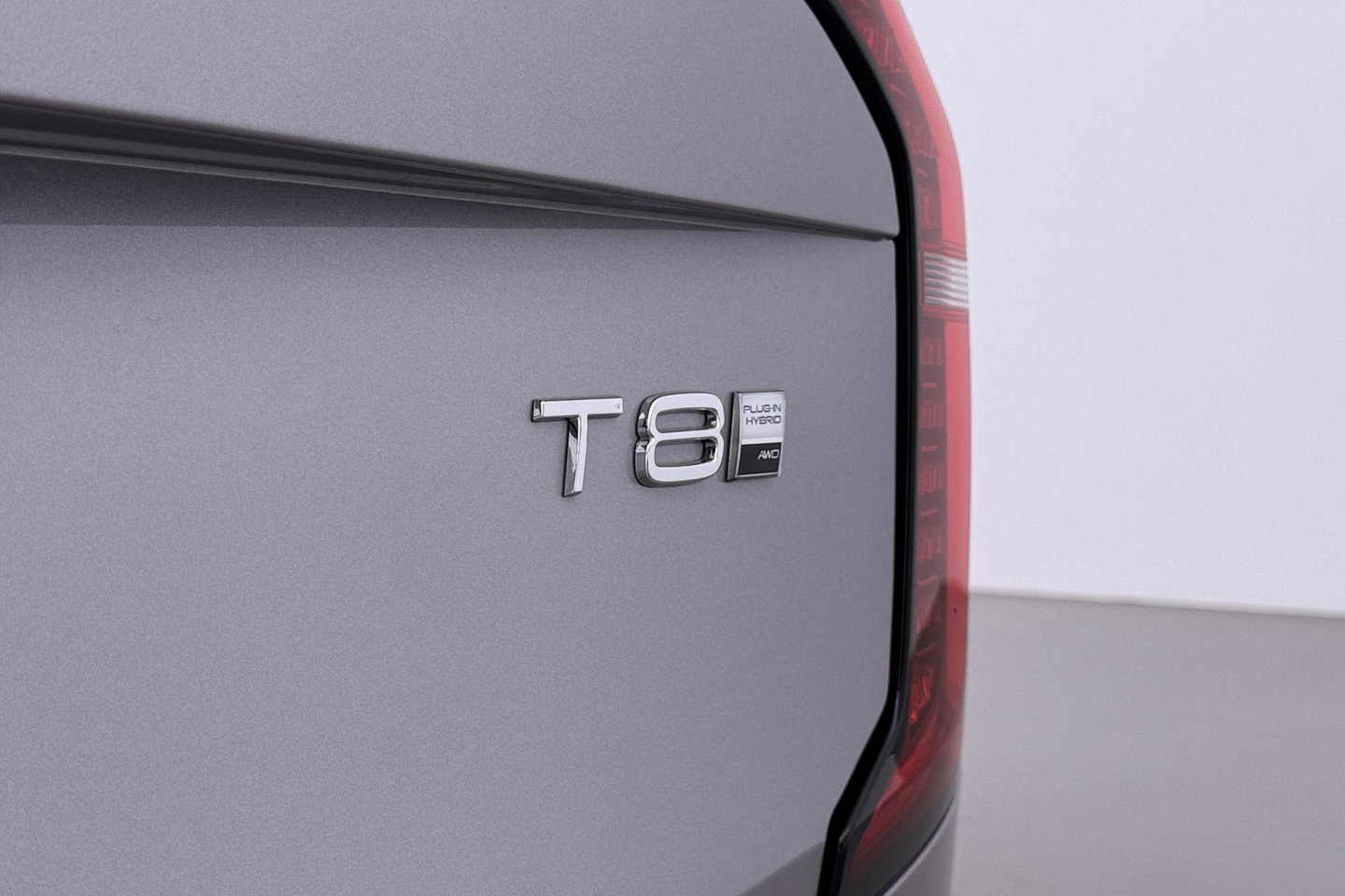 Volvo XC90 T8 Ultra Dark | Luchtvering | Bowers&Wilkins | 22 Inch | Panoramadak | Trekhaak | 360° Camera | Head-Up